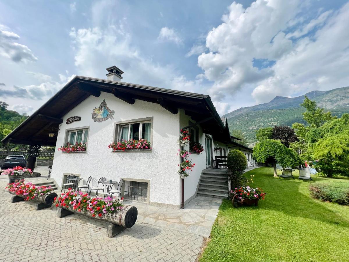 La Roche Hotel Appartments Aosta Eksteriør billede